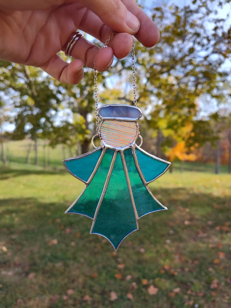 Dicrolic Angel