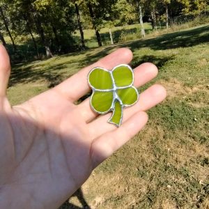 Clover Magnet